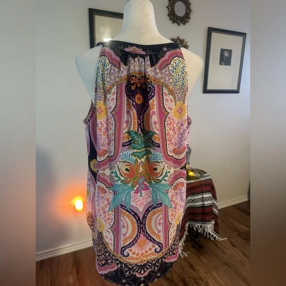 Rose & Olive Sleeveless Bohemian Tunic - Picture 6 of 7